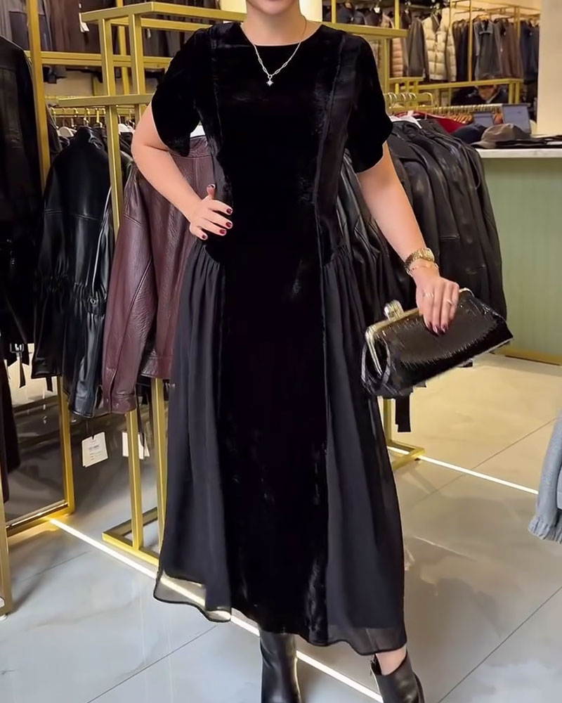 Kleid Rundhals Plissiert Slim Fit Großer Rock