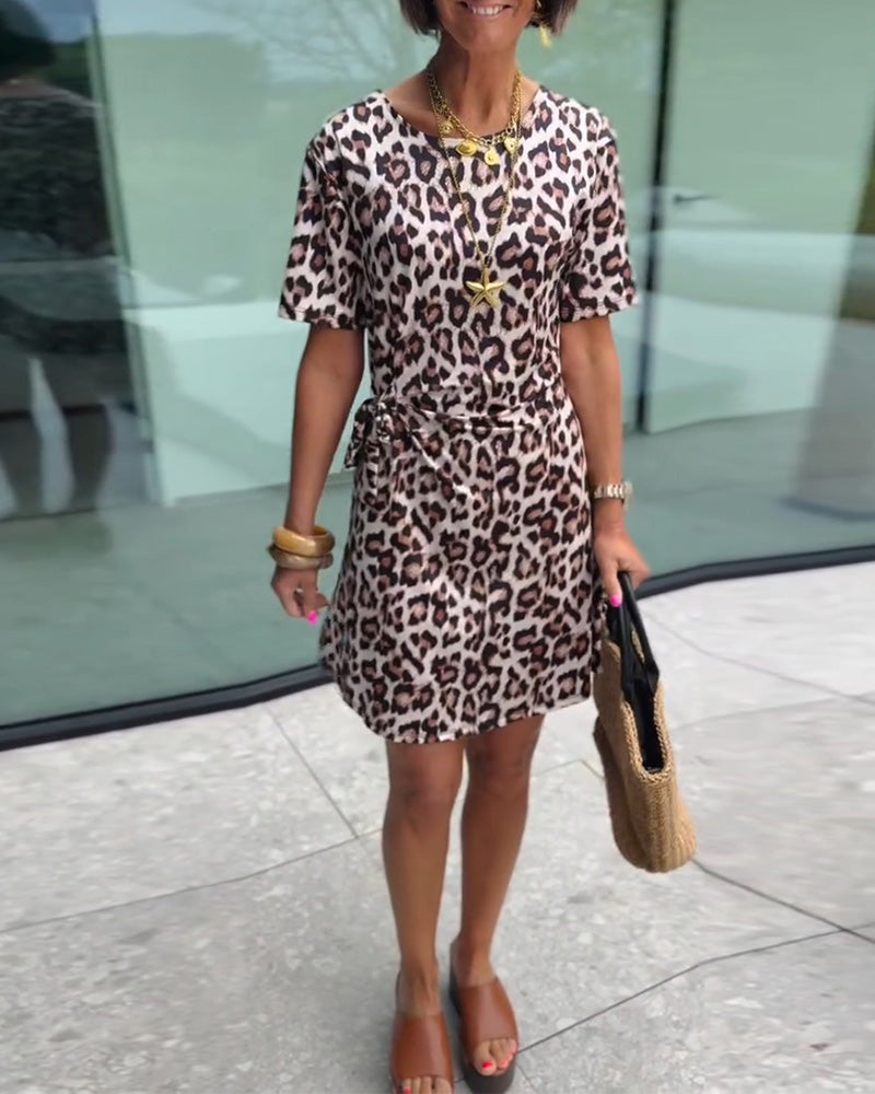 Kleid Rundhals Leopardenmuster Kurzarm