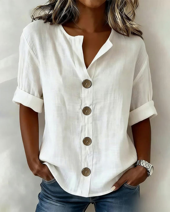 Lockere Bluse Mit Kurzen Ärmeln Und Großen Knöpfen