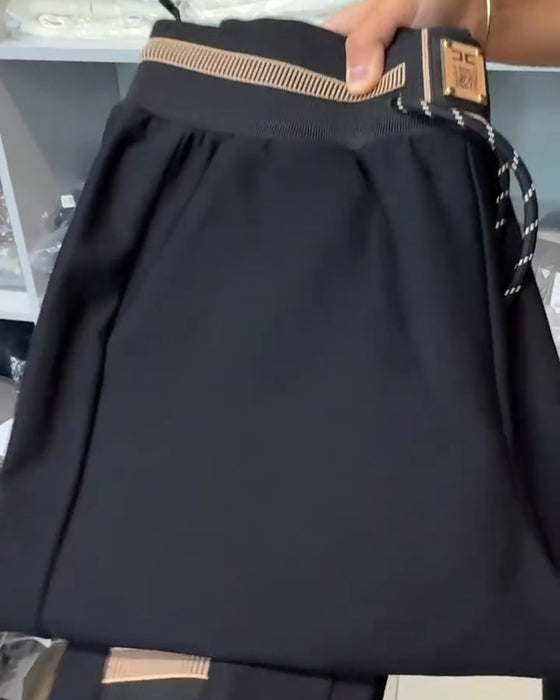 Stilvolle Hose mit Kordelzug und elastischem Bund