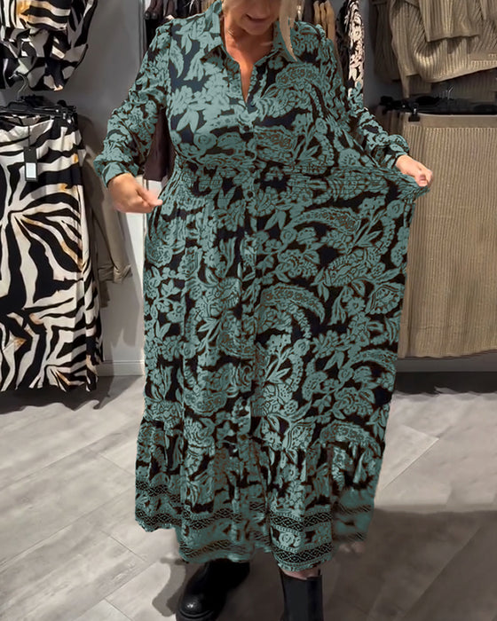 Modisches Kleid Mit Kragen Und Print