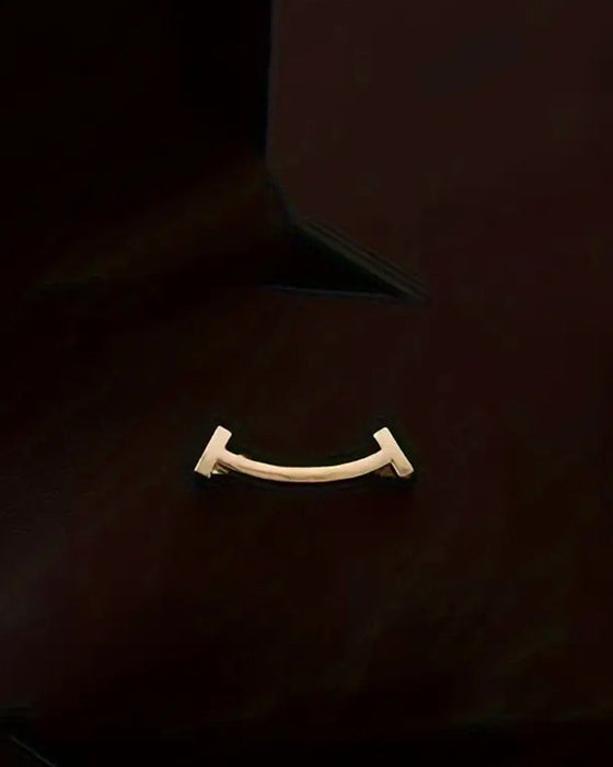 Niedliche Smiley-Brosche