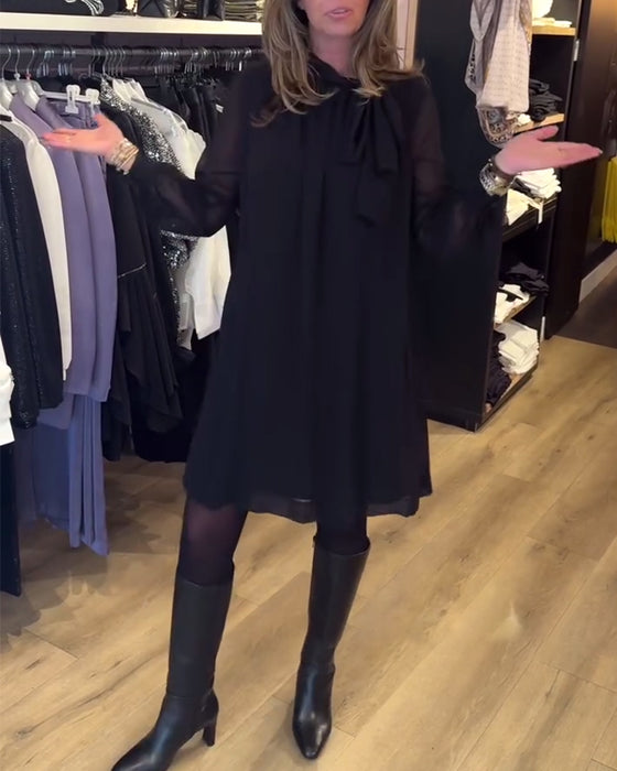 Einfarbiges, modisches, langärmeliges kleid