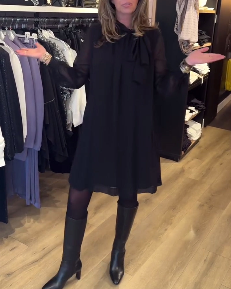 Einfarbiges, modisches, langärmeliges kleid