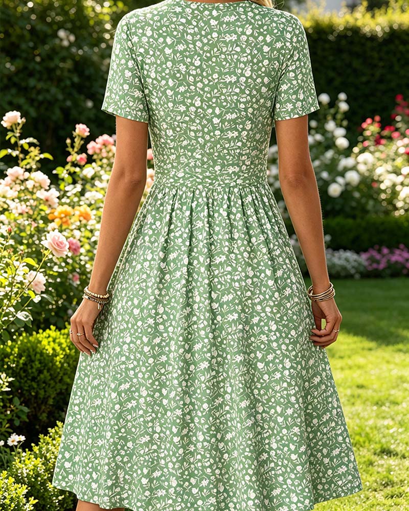 Kleid V-Ausschnitt Kurzarm Kleine Blumen