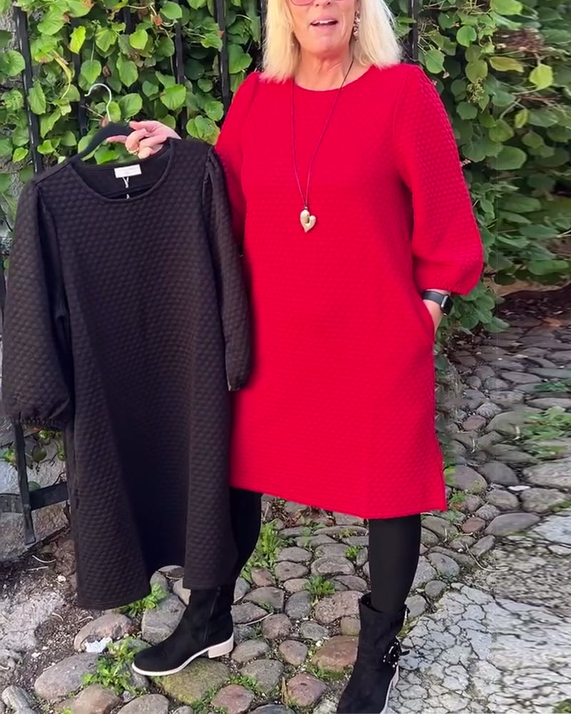 Lässiges Kleid in Volltonfarbe mit Rundhalsausschnitt