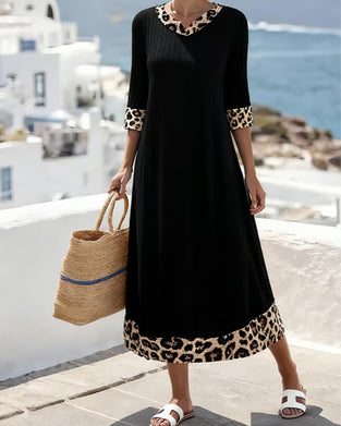 Elegantes Maxikleid mit Leopardenprint und Patchwork-Details