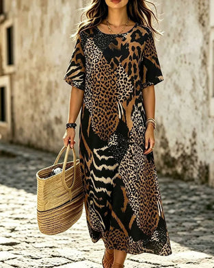 Kleid Rundhals Halbarm Leopardenmuster Ausgestellt