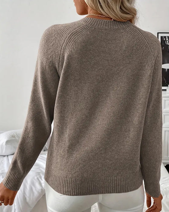 Pullover Knopfverzierung Raglanärmel
