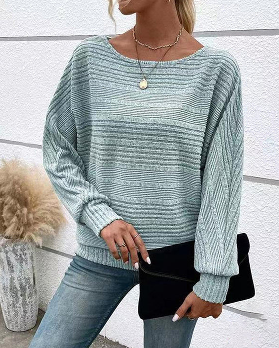 Einfarbiges Langarmshirt mit Rundhals und Streifen