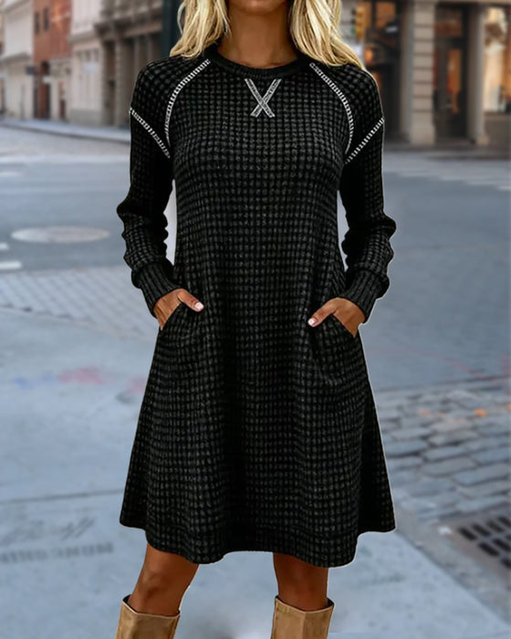 Kleid Mit Farbblock-Design, Stichdetail Und Tascheneigenschaft