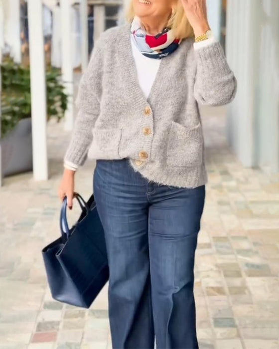 Klassische Cardigan Mit Tasche Und Knopfleiste