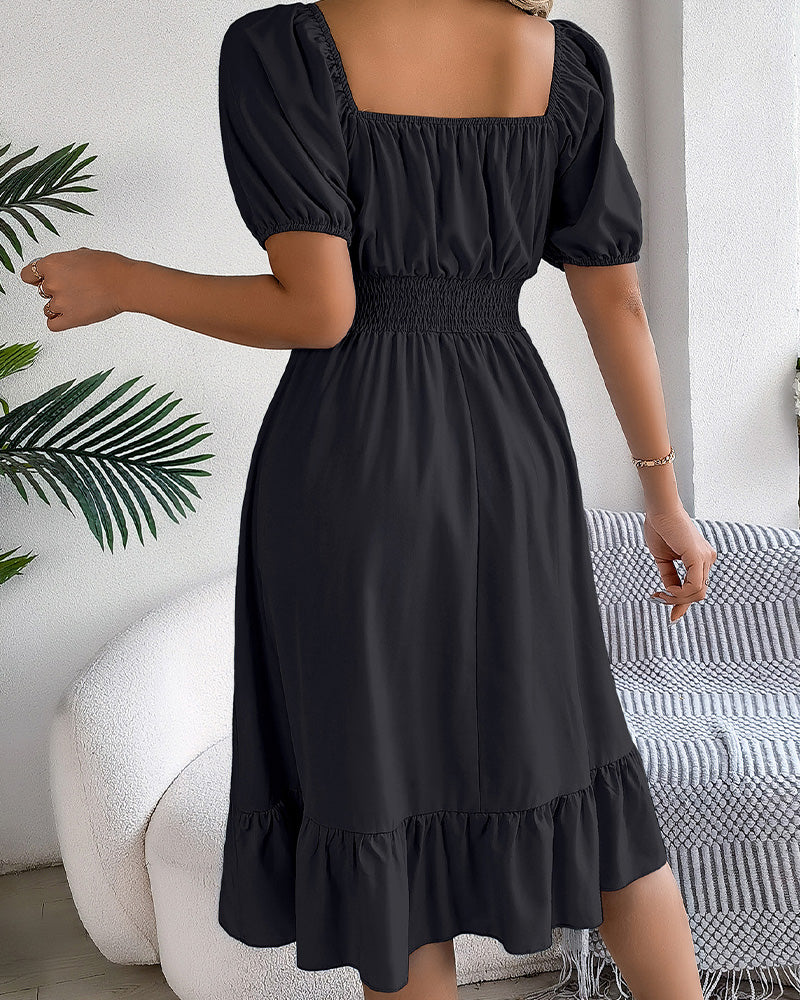 Kleid Quadratischer Ausschnitt Tailliert Rüsche A-Linie