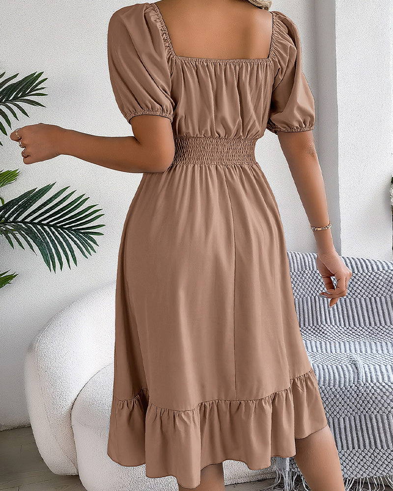Kleid Quadratischer Ausschnitt Tailliert Rüsche A-Linie