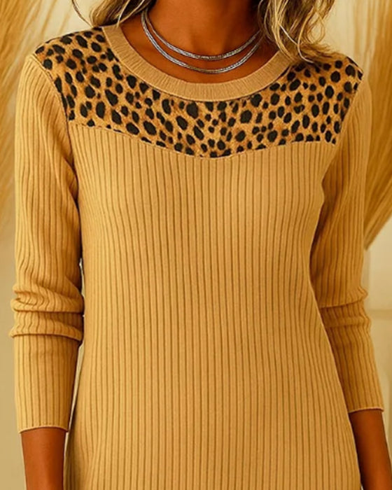 Kleid Mit Leopardenmuster Und Einsätzen