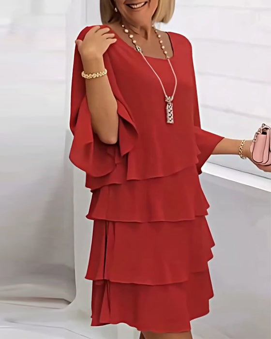 Elegantes Einfarbiges Kleid Mit Dreiviertelärmeln