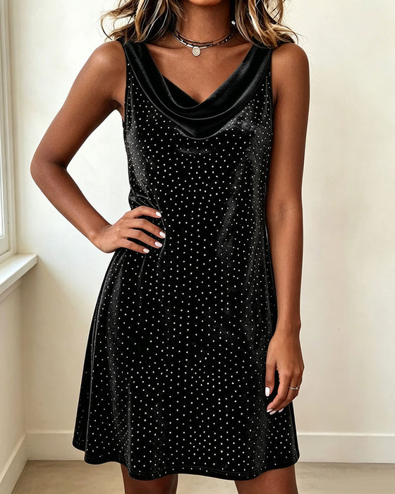 Kleid Ärmellos Wasserfallkragen Samt