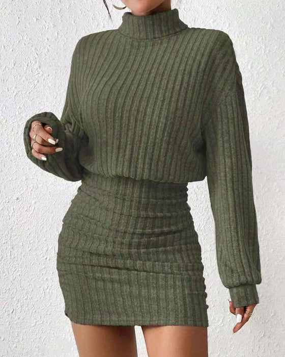 Bodycon-Kleid Mit Rippstrick Und Rollkragen