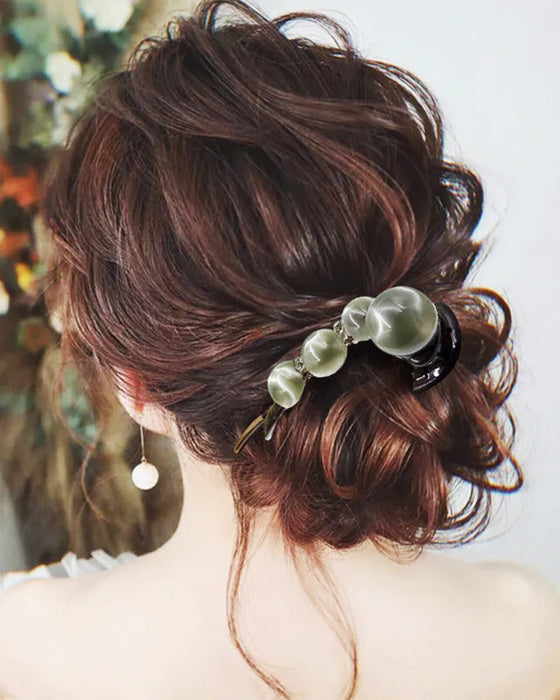 Elegante Haarklammer für Rückenhaarfrisuren