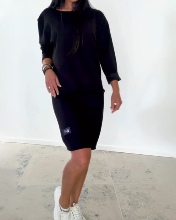 Kleid langärmlig leger figurbetont