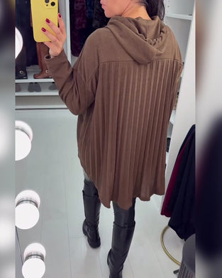 Unregelmäßige weite Uni-Langarm-Hoodie