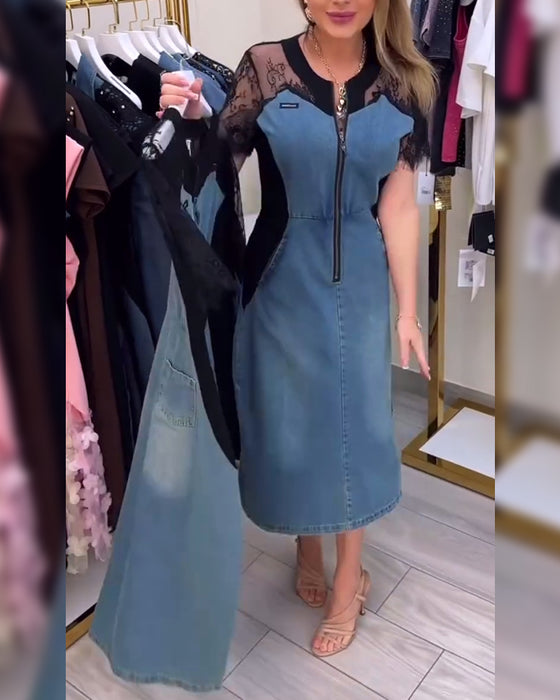 Kleid mit Spitzenärmeln und modischem Design