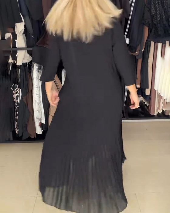 Elegantes langes Kleid mit Dreiviertelärmeln und V-Ausschnitt