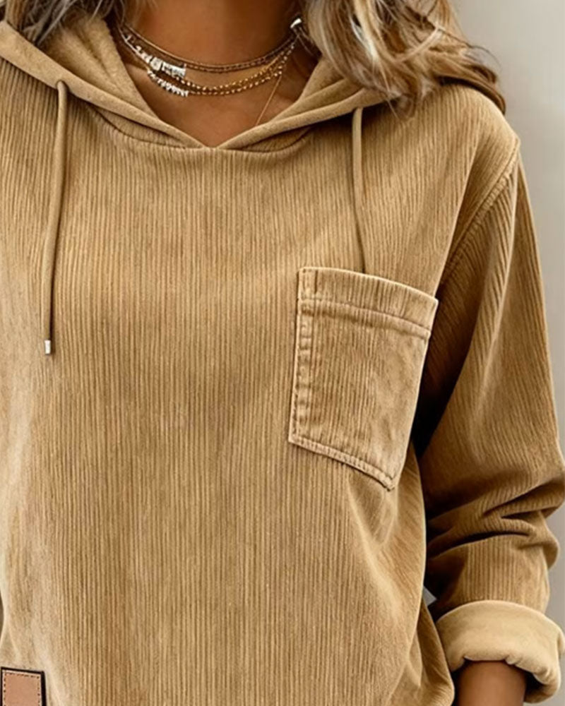 Unifarbene Hoodie mit Taschen-Design
