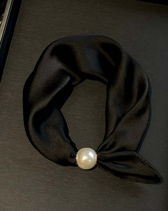 Müheloser Glamour: Perlenkettenschal 🧣