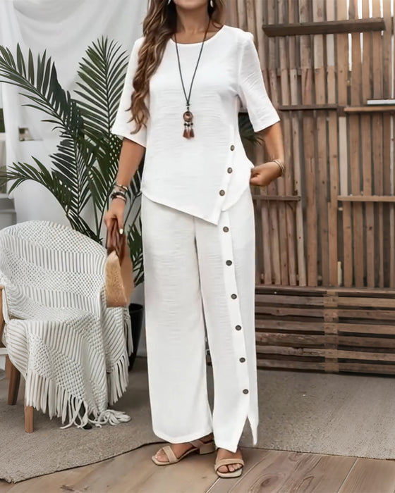 Set mit knopfverziertem unregelmäßigem Oberteil und Hose