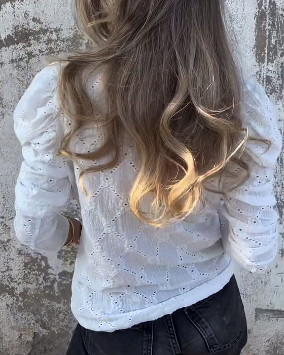 Bluse Mit Puffärmeln Und Ausschnitt