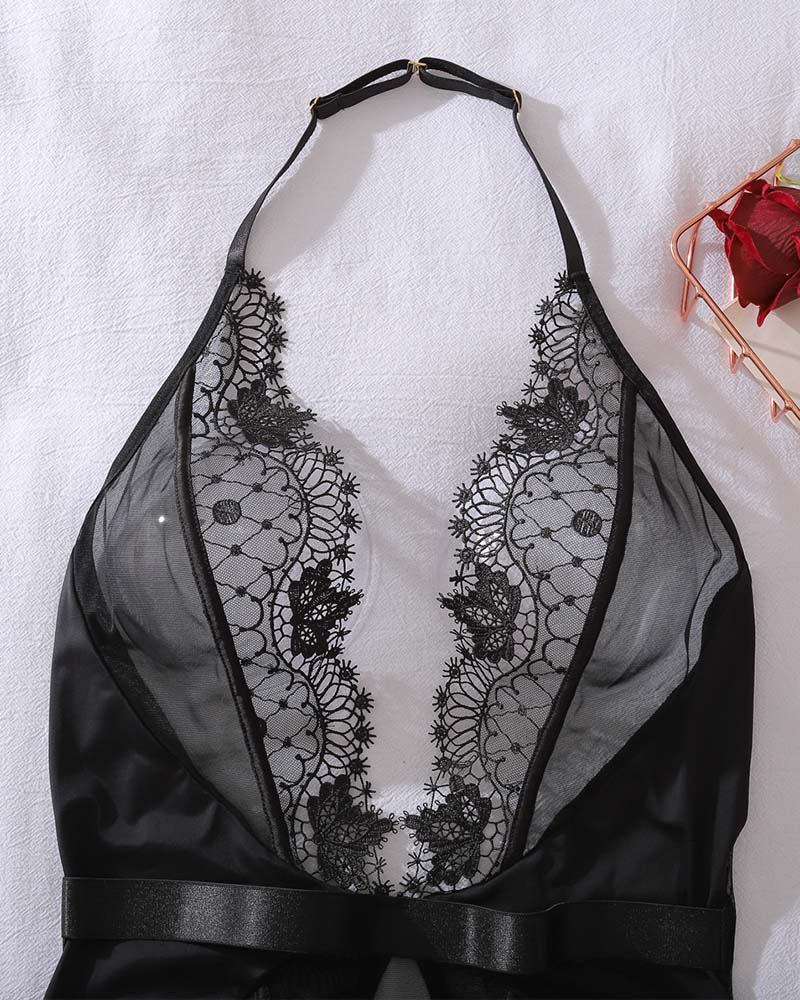 Durchsichtige rückenfreie One-Piece-Unterwäsche mit Ausschnitten