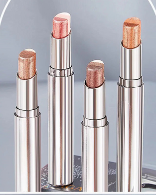 Wasserfester Glitzernder Lidschattenstift Mit Farbverlauf