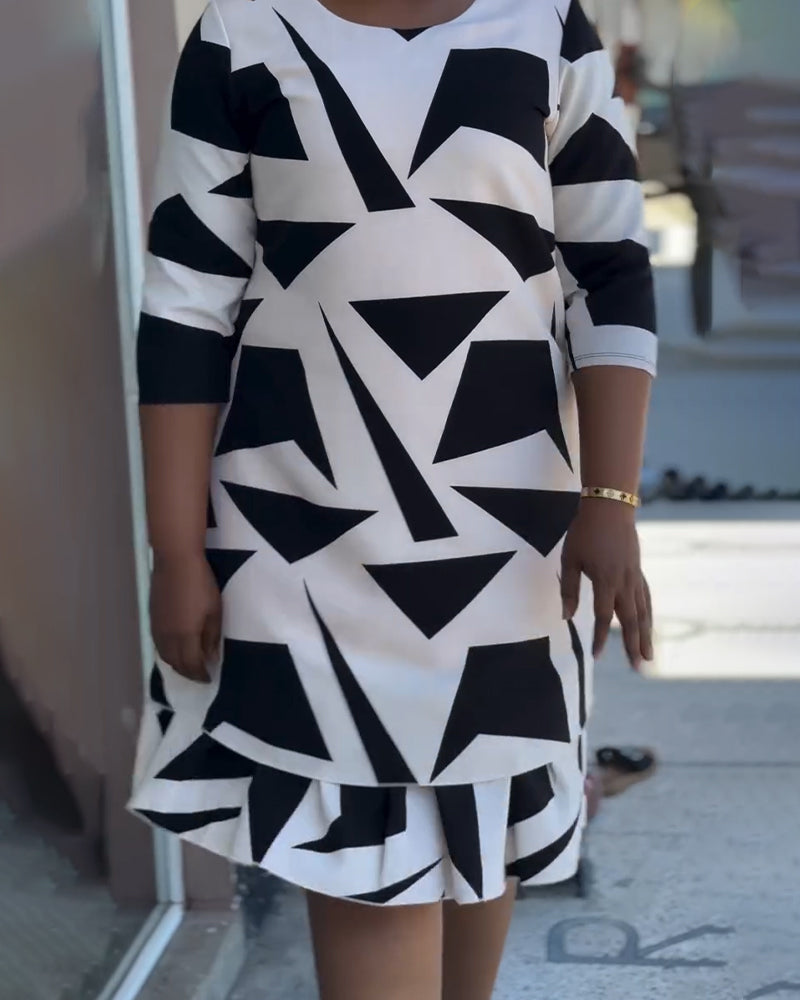 Kleid kurzärmlig geometrischer Druck Maxi