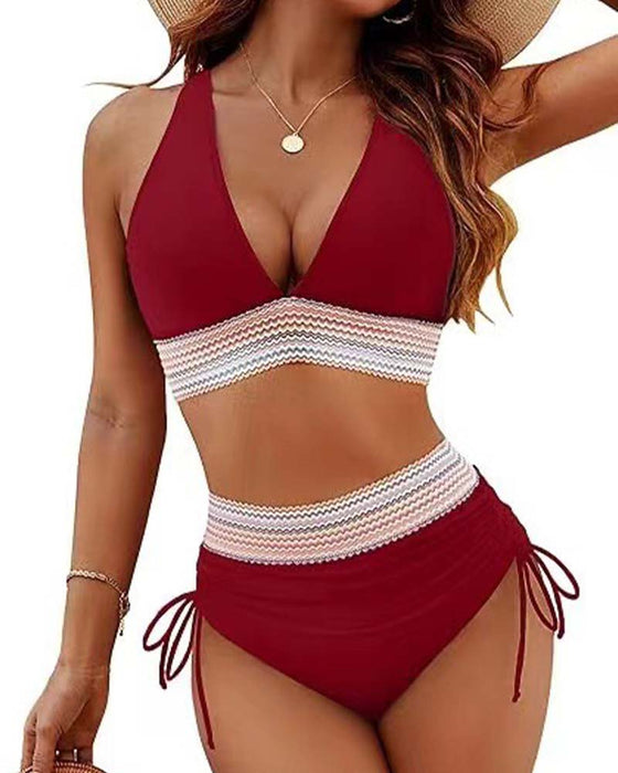 Urlaubs-Bikini Mit V-Ausschnitt Und Schnürung