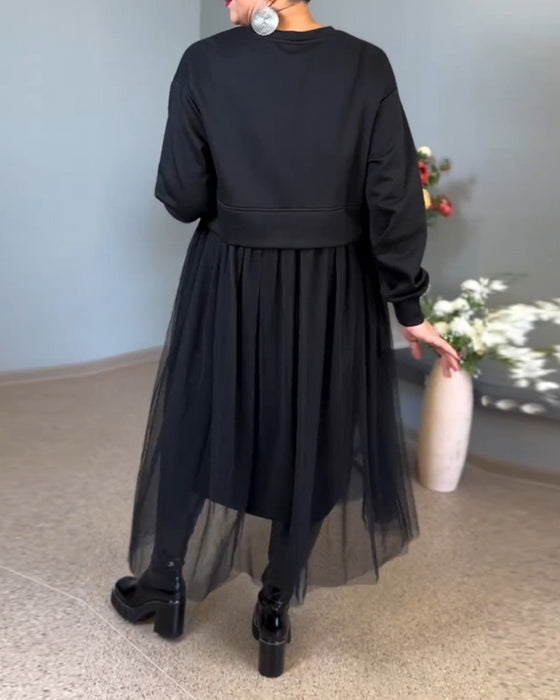 Elegantes Kleid mit unregelmäßigen Maschennähten in Volltonfarbe