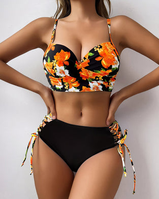 Bikini Farbblock Blumenmuster Geraffte Bindung