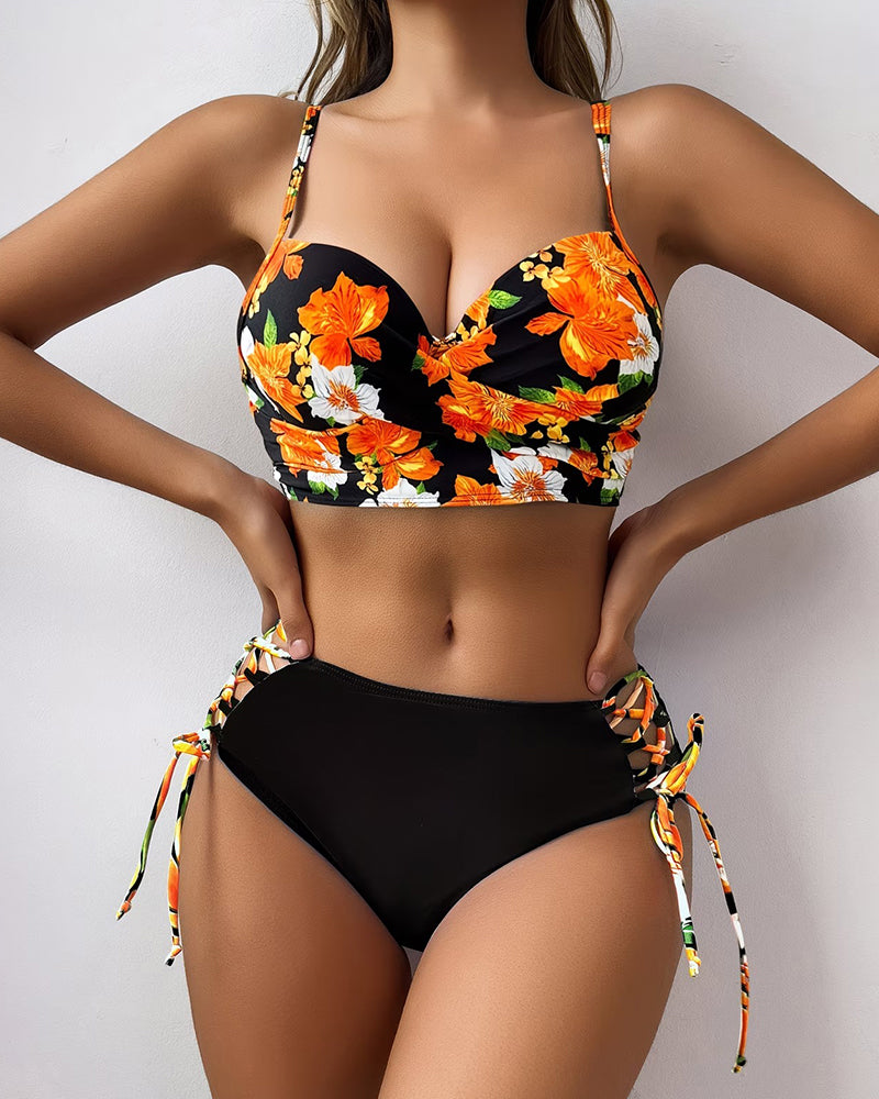 Bikini Farbblock Blumenmuster Geraffte Bindung
