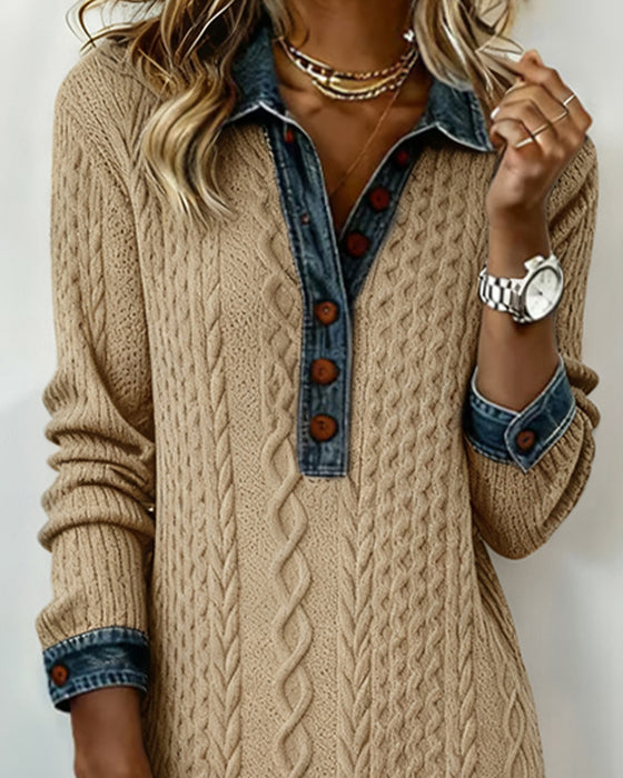 Kleid mit Kragen aus Denim, Zopfmuster-Strick und Patchwork