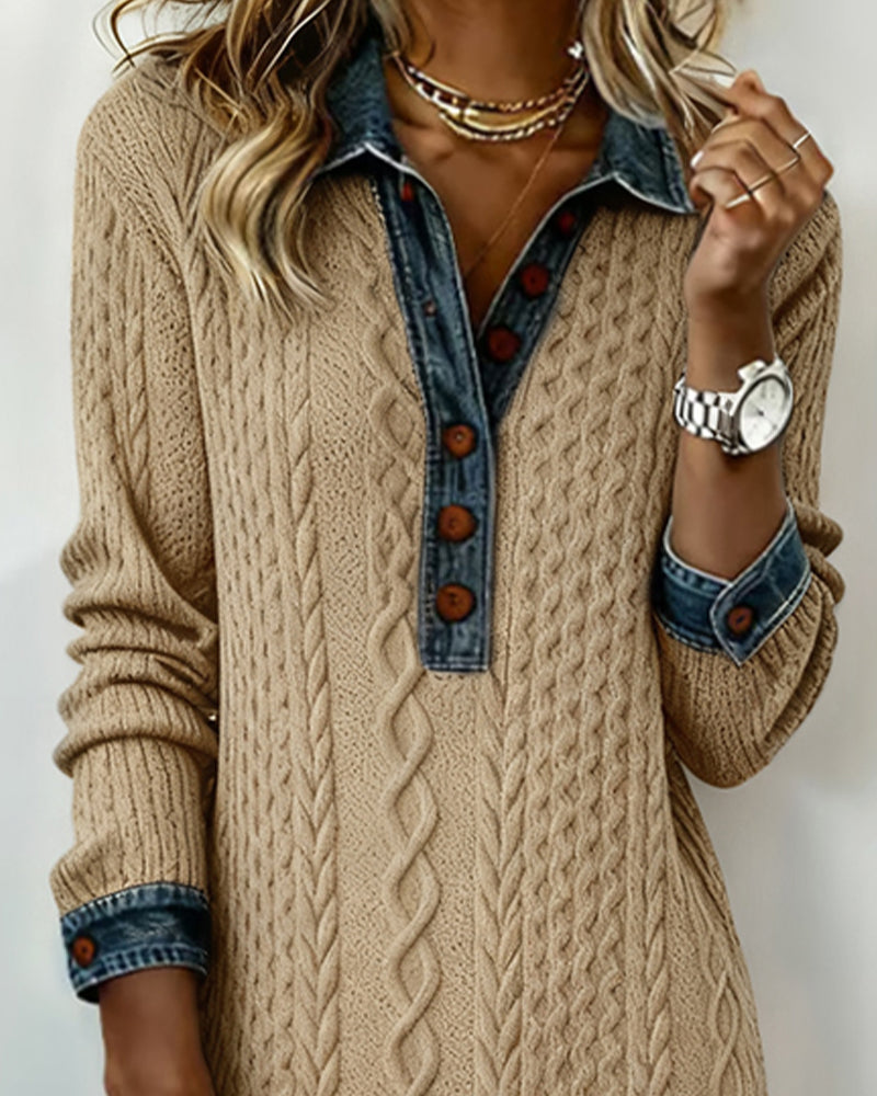 Kleid mit Kragen aus Denim, Zopfmuster-Strick und Patchwork