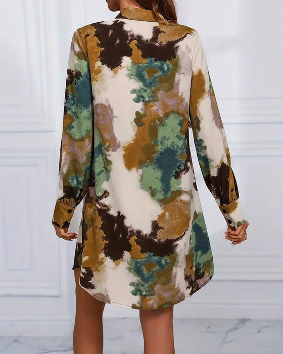 Kleid Reverskragen Langarm Batik