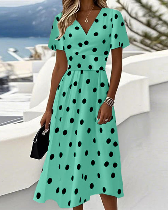 Elegantes A-Linien-Kleid mit V-Ausschnitt und Punktmuster