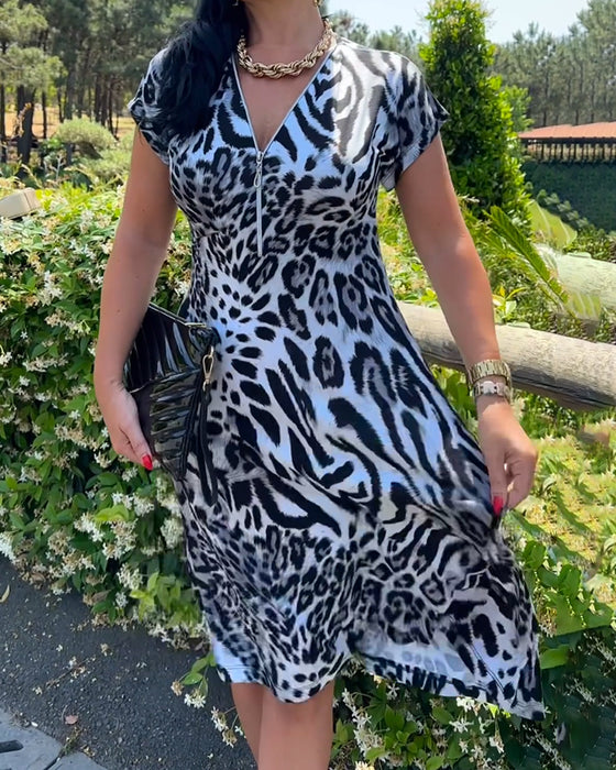 Kleid v-ausschnitt reißverschluss leopardmuster