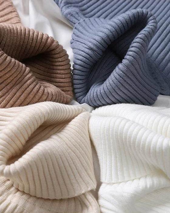 Hochkragiger Strickpullover Als Basisschicht