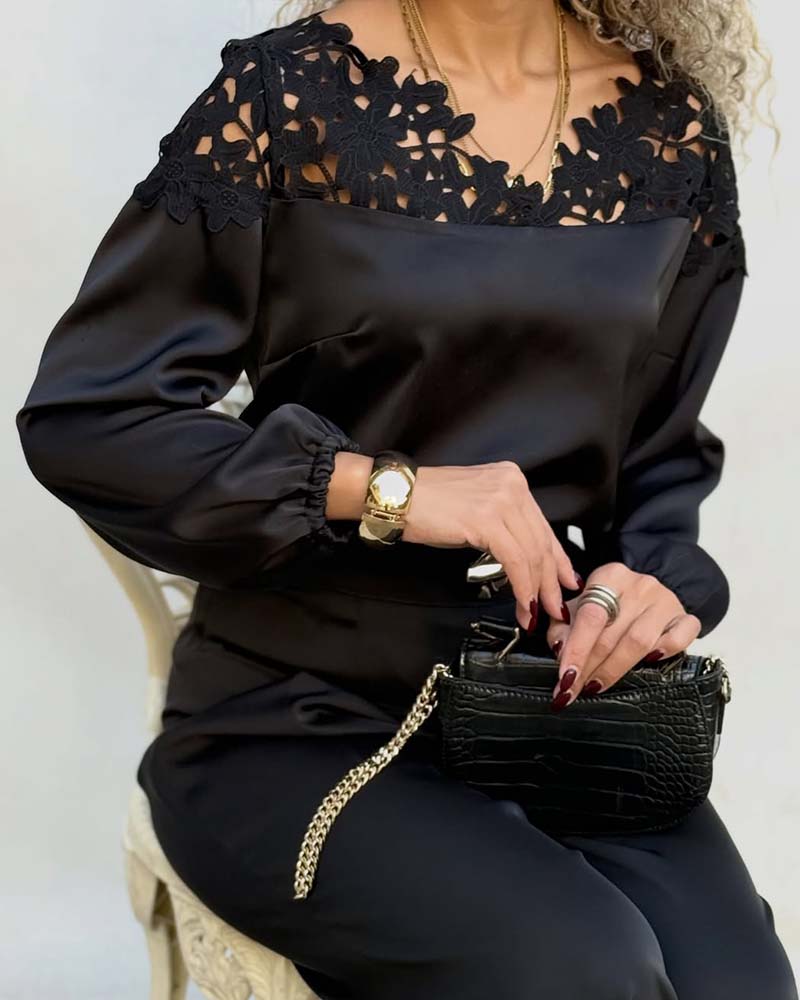 Durchbrochene einfarbige langärmlige Bluse mit Einsätzen