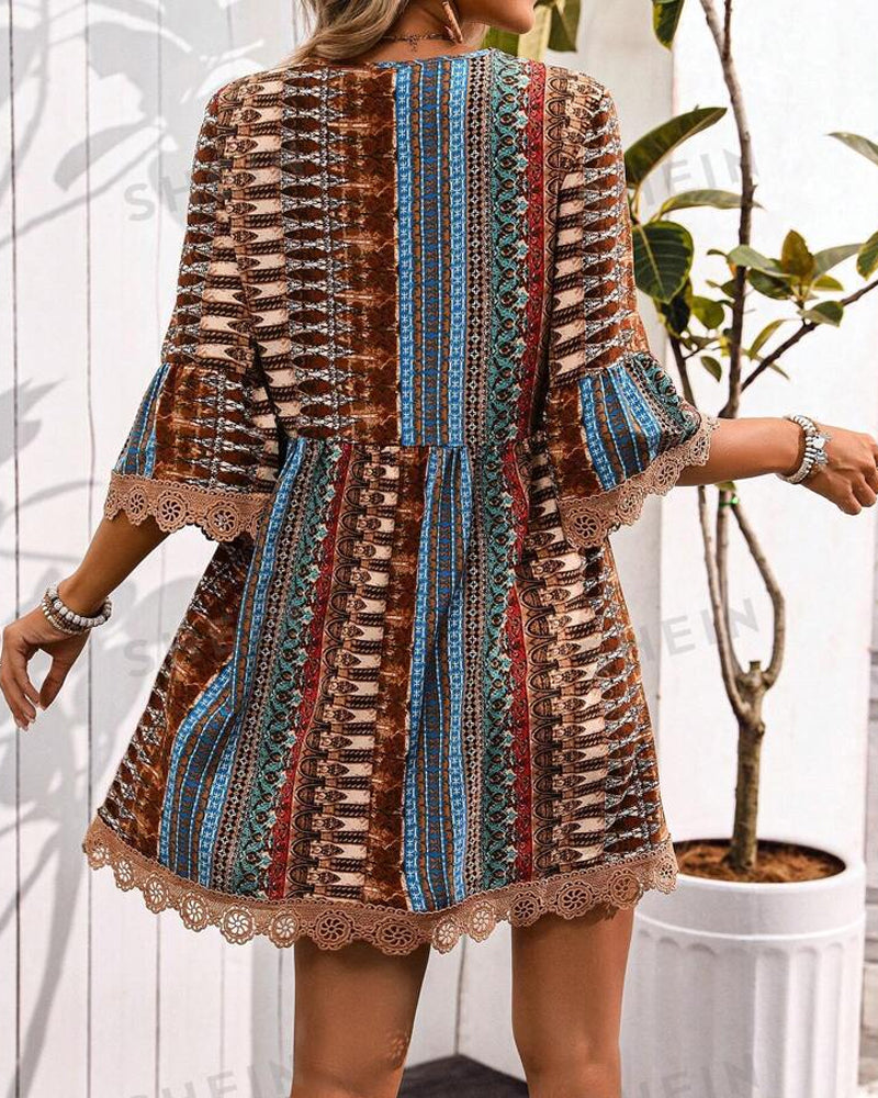 Kleid V-Ausschnitt Spitze Dreiviertelarm