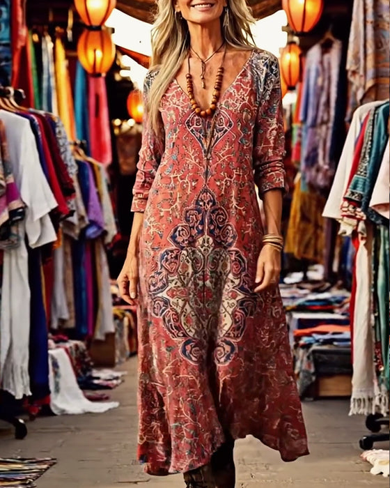 Lässiges Kleid im Boho-Stil mit V-Ausschnitt