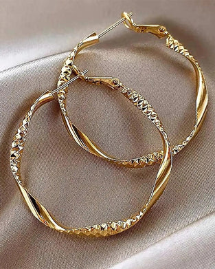 Minimalistisch Unregelmäßig Gedrehter Ring Ohrringe Elegant Texturiertes Design