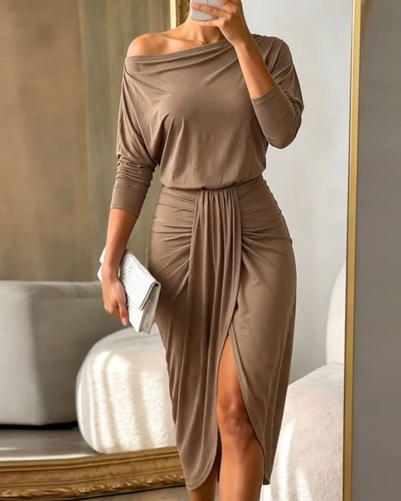 Kleid Ein-Schulter Fledermausärmel Hohe Taille Schlitz