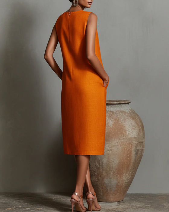 Kleid Mit Rundhalsausschnitt, Ärmellos